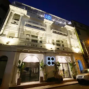 https://hood-hostel.yangonhotels.org